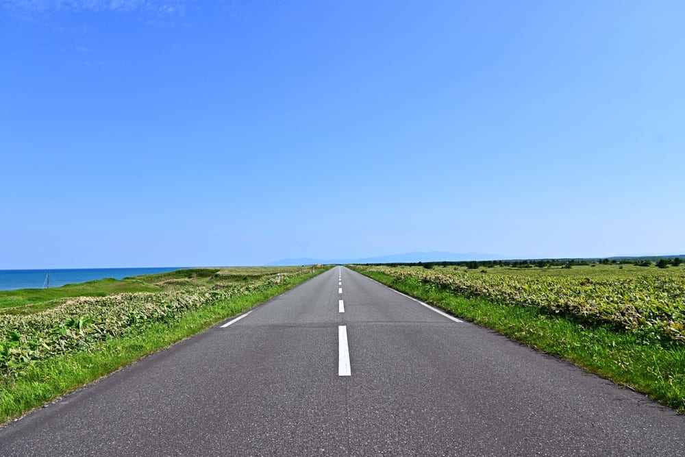 北海道旅行で高級車レンタカーをおすすめする理由