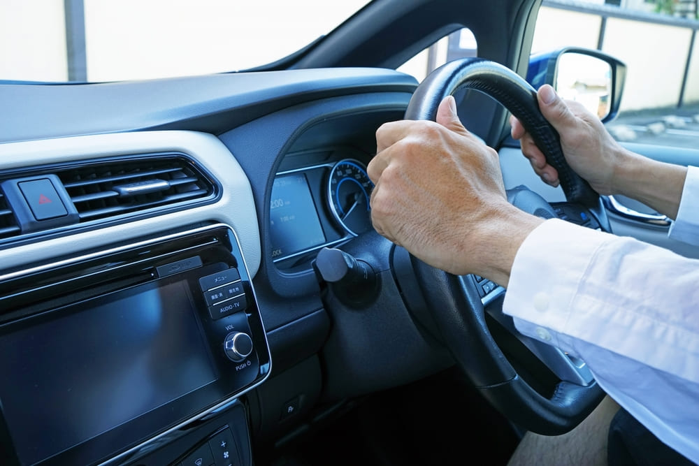 レンタカーを利用すると自動車保険もついてくる