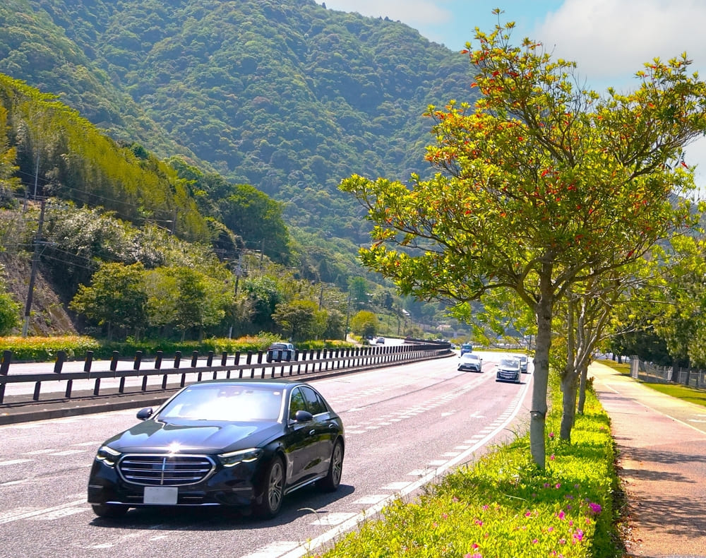 外車のレンタカーで行きたい！北海道の絶景スポット